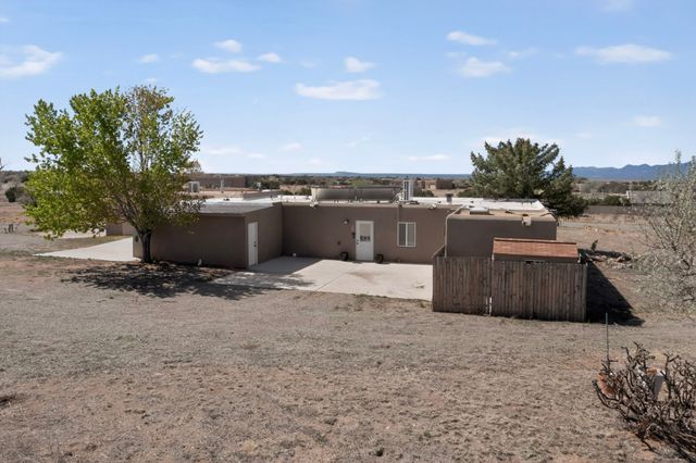 32 Lucero A-B, Santa Fe, NM 87508