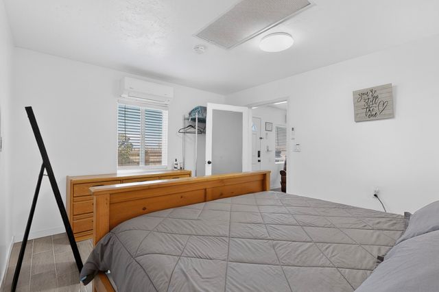 32 Lucero A-B, Santa Fe, NM 87508