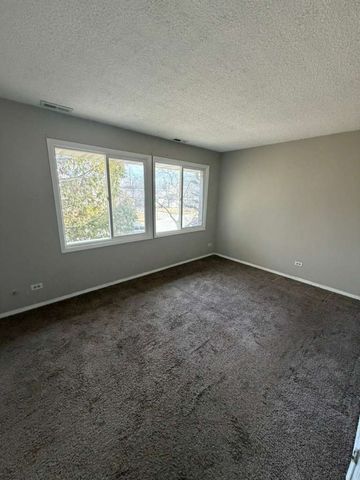 1321 COURT O Court, Hanover Park, IL 60133