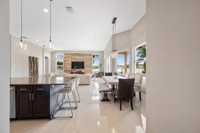 11710 Paradise Cove Lane, Wellington, FL 33449