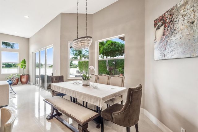 11710 Paradise Cove Lane, Wellington, FL 33449