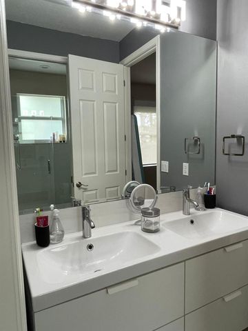 11710 Paradise Cove Lane, Wellington, FL 33449