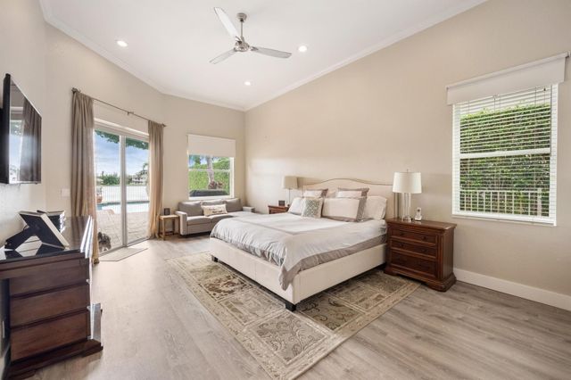 11710 Paradise Cove Lane, Wellington, FL 33449