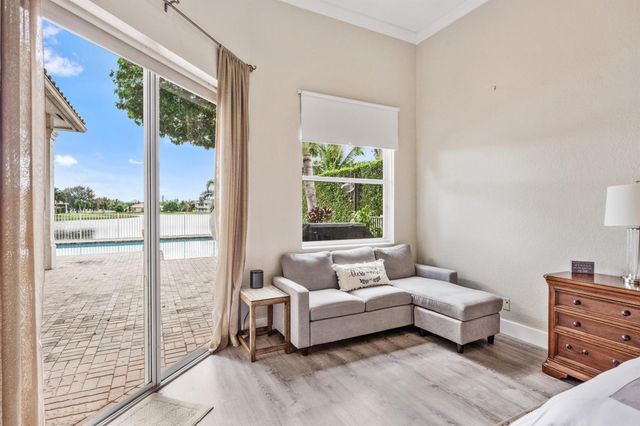 11710 Paradise Cove Lane, Wellington, FL 33449