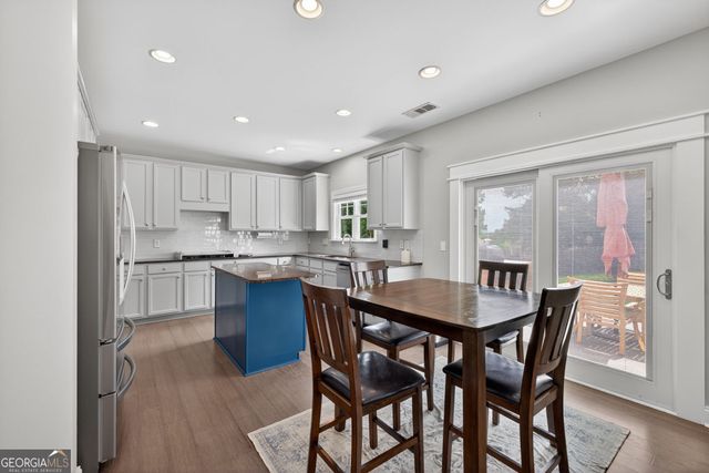 7819 Brass Lantern Drive, Flowery Branch, GA 30542