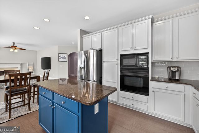 7819 Brass Lantern Drive, Flowery Branch, GA 30542