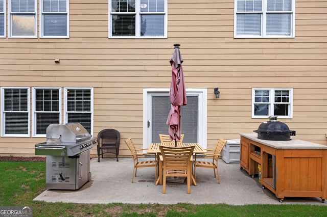 7819 Brass Lantern Drive, Flowery Branch, GA 30542
