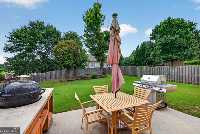 7819 Brass Lantern Drive, Flowery Branch, GA 30542