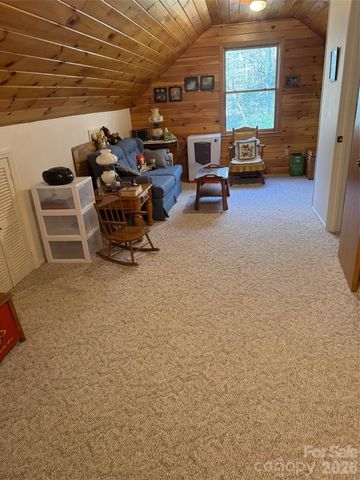 315 N River Road, Sylva, NC 28779
