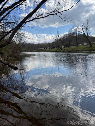 315 N River Road, Sylva, NC 28779