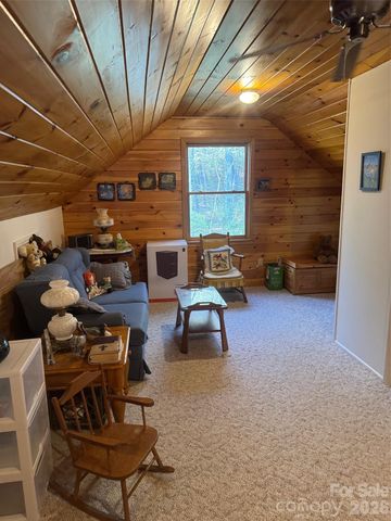 315 N River Road, Sylva, NC 28779