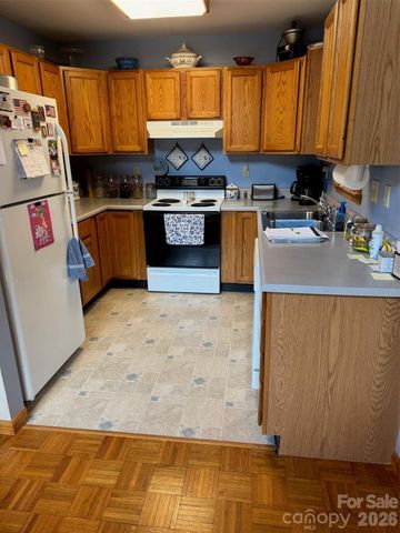 315 N River Road, Sylva, NC 28779