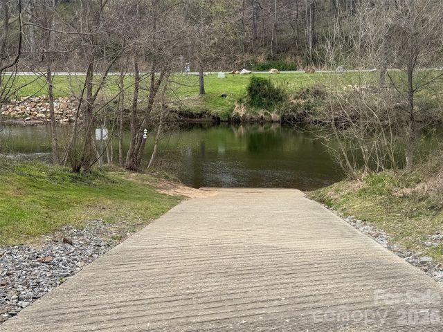 315 N River Road, Sylva, NC 28779