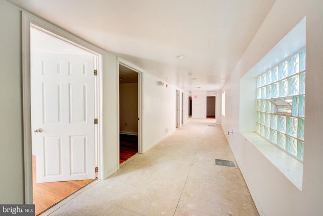 709 S 52ND ST, Philadelphia, PA 19143