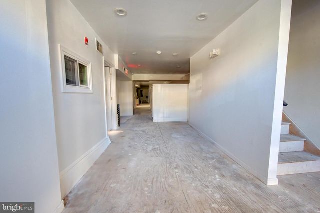 709 S 52ND ST, Philadelphia, PA 19143