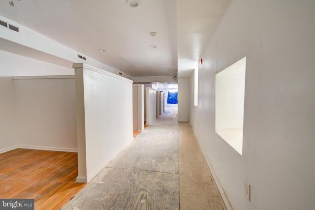 709 S 52ND ST, Philadelphia, PA 19143