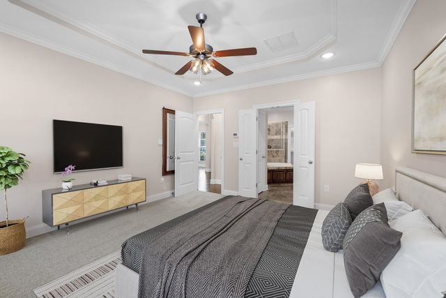 10 EUREKA TRL, Atoka, TN 38004