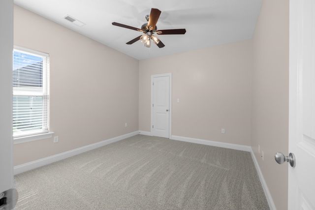 10 EUREKA TRL, Atoka, TN 38004