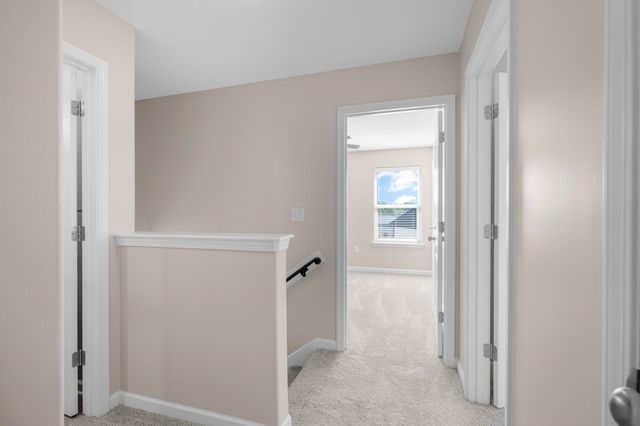 10 EUREKA TRL, Atoka, TN 38004