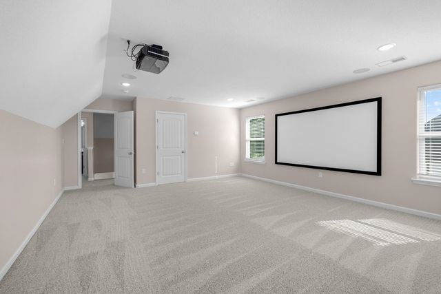 10 EUREKA TRL, Atoka, TN 38004