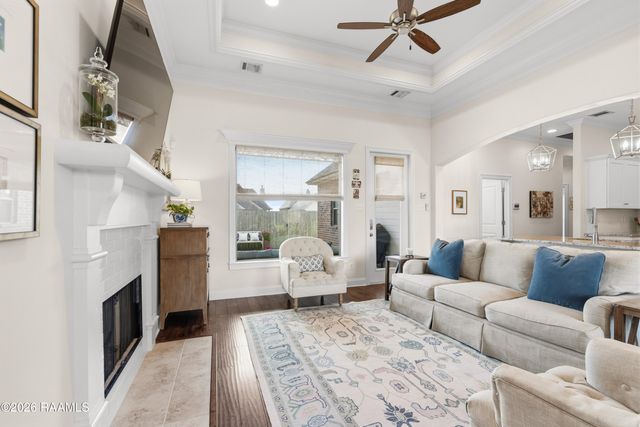 408 Wetgrass Drive, Lafayette, LA 70508