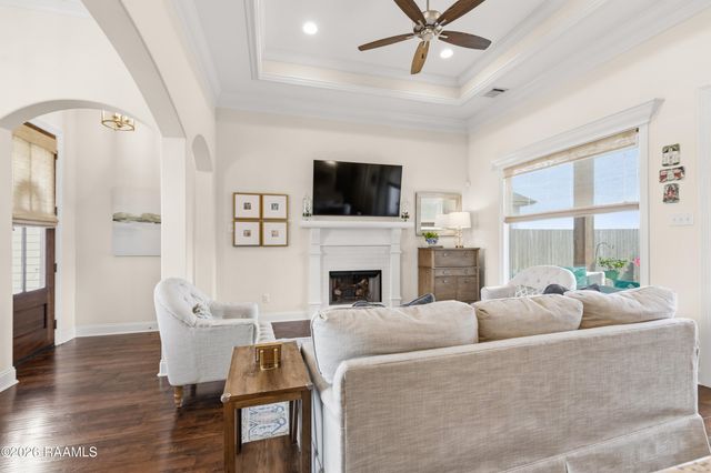 408 Wetgrass Drive, Lafayette, LA 70508