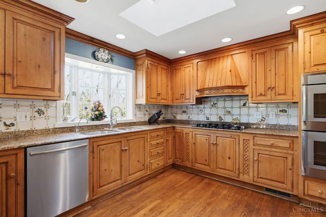 535 Rollingrock Lane, Anderson Twp, OH 45255