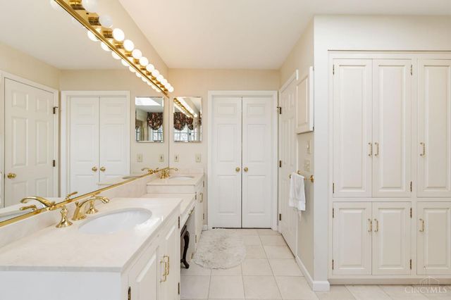 535 Rollingrock Lane, Anderson Twp, OH 45255