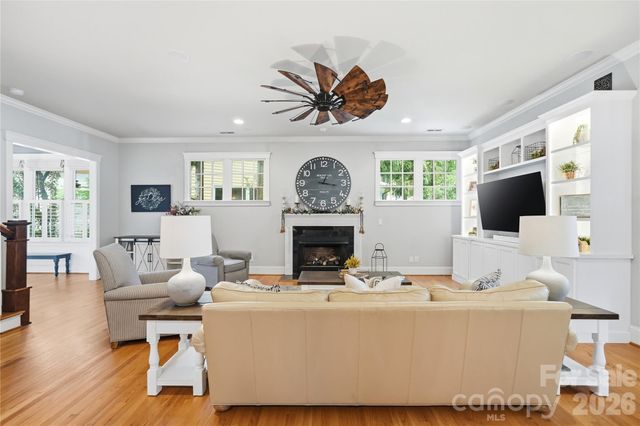 1042 Assembly Street, Belmont, NC 28012