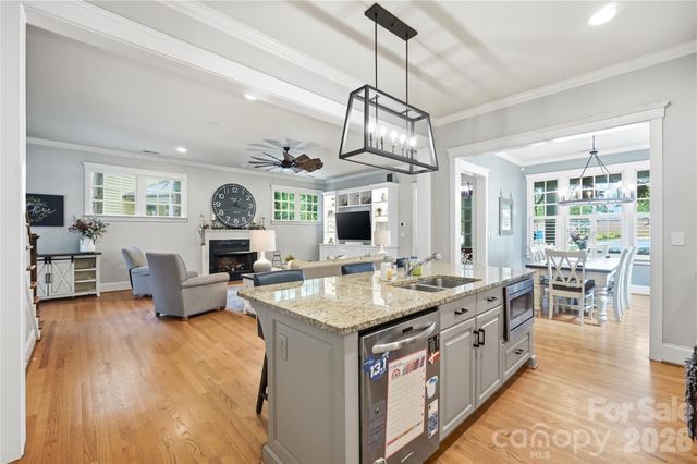 1042 Assembly Street, Belmont, NC 28012