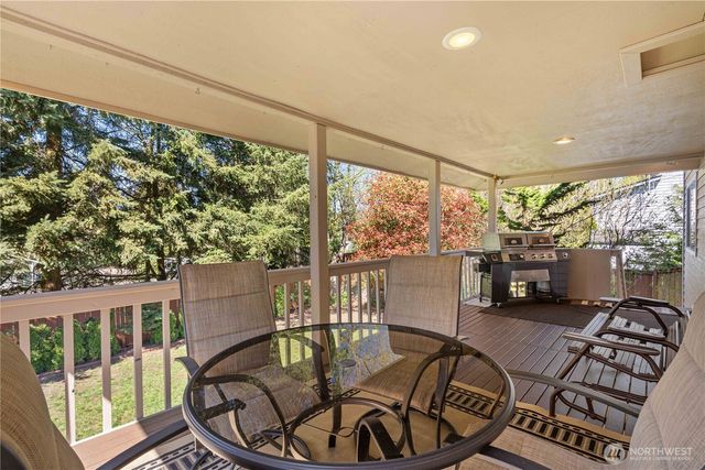 10510 200th Avenue Ct E, Bonney Lake, WA 98391