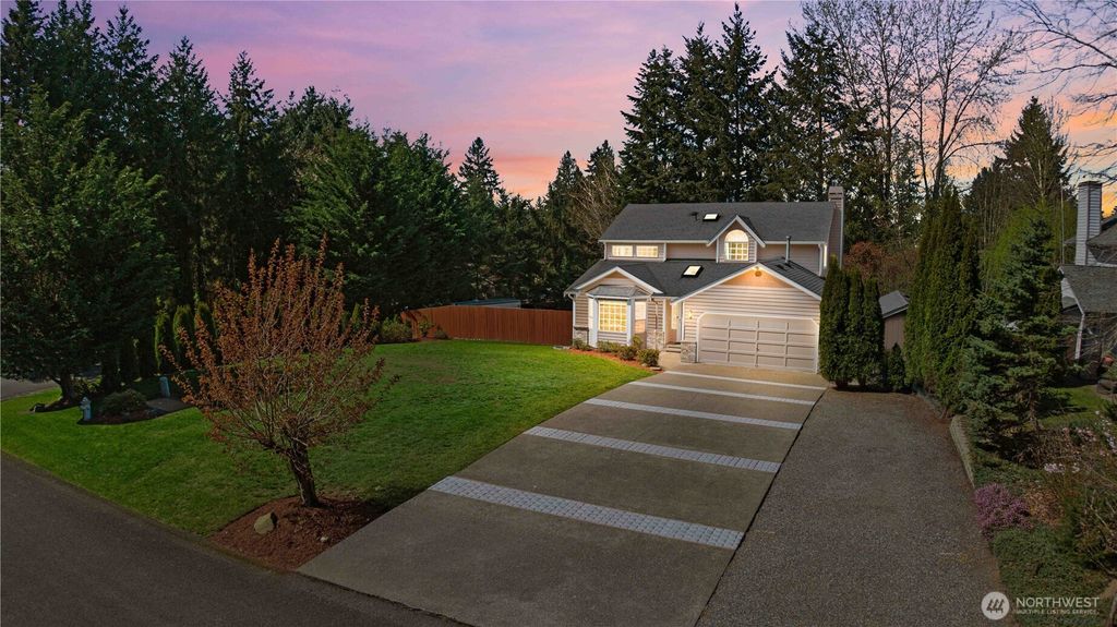 10510 200th Avenue Ct E, Bonney Lake, WA 98391