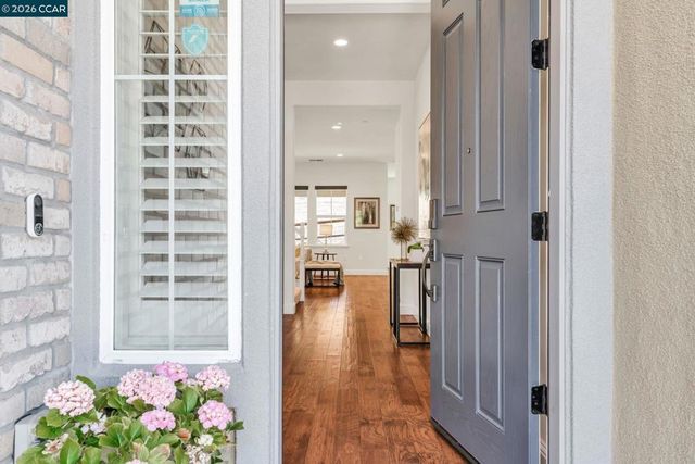 4252 Oak Knoll Dr, Dublin, CA 94568