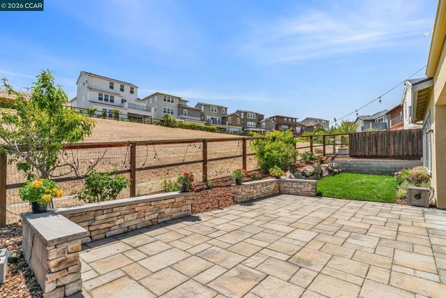 4252 Oak Knoll Dr, Dublin, CA 94568