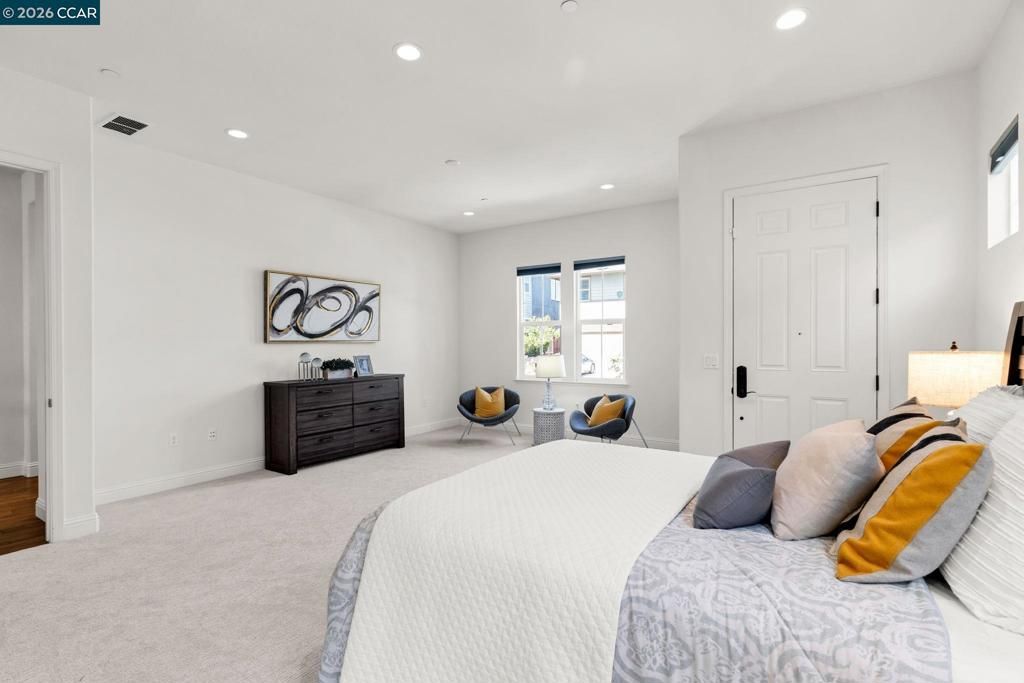 Image 40 of property listing at 4252 Oak Knoll Dr, Dublin, CA 94568