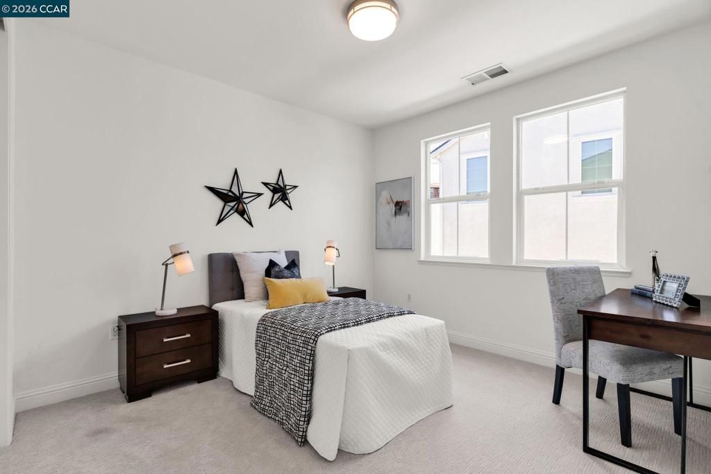 Image 43 of property listing at 4252 Oak Knoll Dr, Dublin, CA 94568