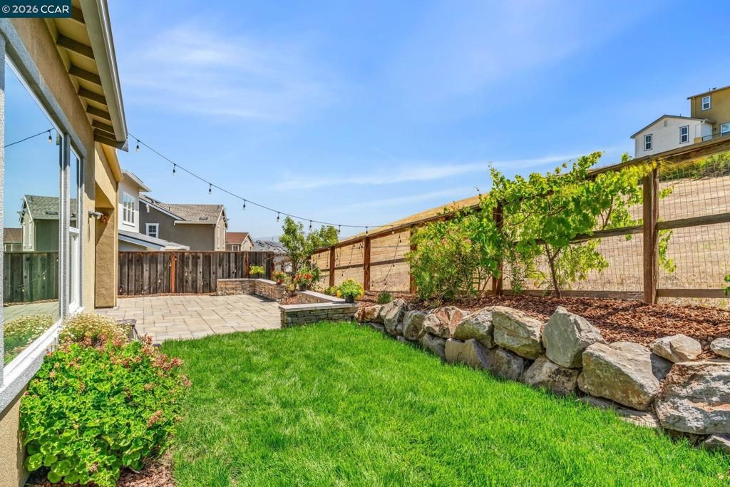 Image 56 of property listing at 4252 Oak Knoll Dr, Dublin, CA 94568