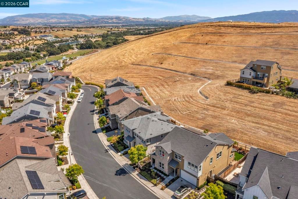 Image 59 of property listing at 4252 Oak Knoll Dr, Dublin, CA 94568