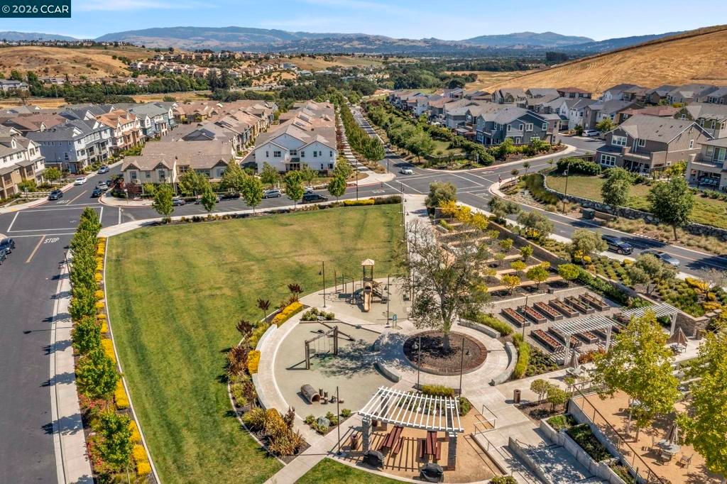 Image 67 of property listing at 4252 Oak Knoll Dr, Dublin, CA 94568
