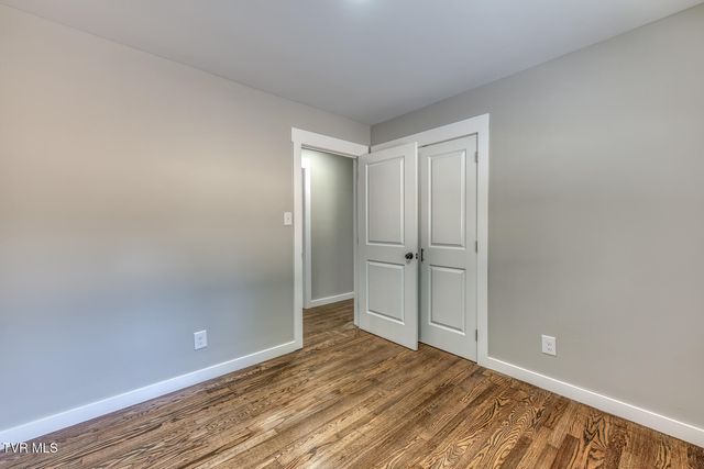 545 J A Hodge Road, Piney Flats, TN 37686