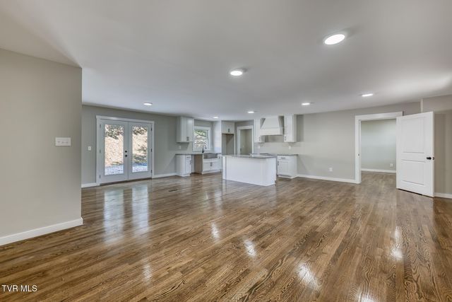 545 J A Hodge Road, Piney Flats, TN 37686