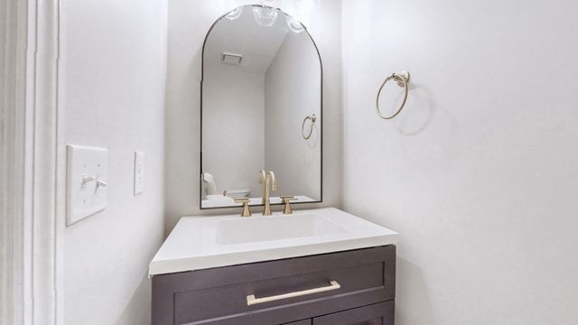 206 Moorhill Ave, Smyrna, TN 37167