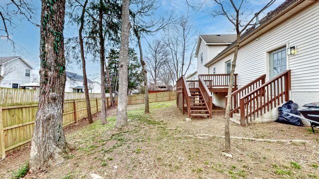 206 Moorhill Ave, Smyrna, TN 37167