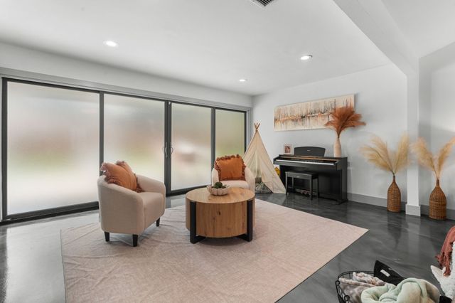 5029 Mill Run Road, Dallas, TX 75244