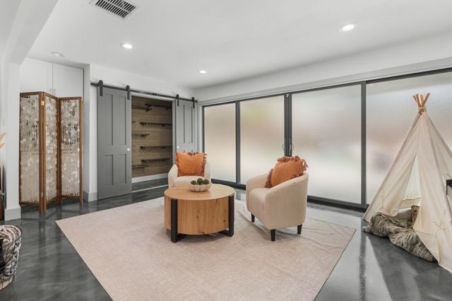 5029 Mill Run Road, Dallas, TX 75244