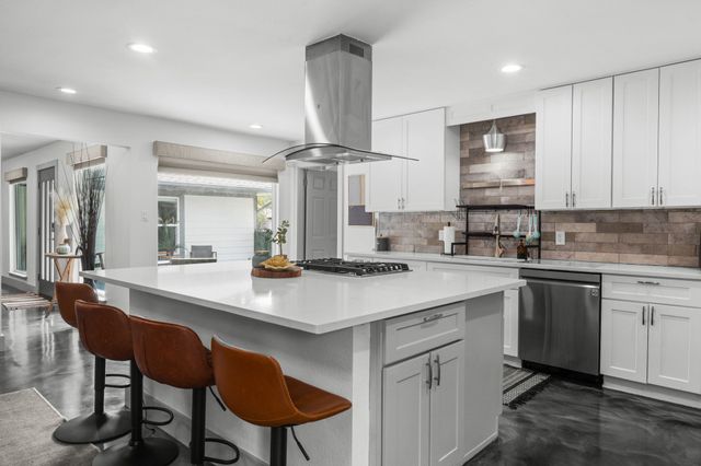 5029 Mill Run Road, Dallas, TX 75244