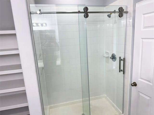 8611 Morning Dove Lane, Baytown, TX 77521