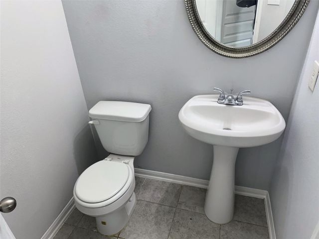 8611 Morning Dove Lane, Baytown, TX 77521