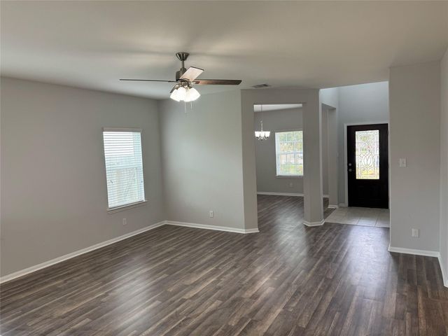 8611 Morning Dove Lane, Baytown, TX 77521