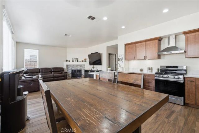 42524 Cinnabar Court, Quartz Hill, CA 93536